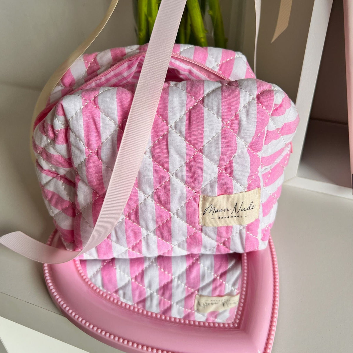 Dolly Mini Makeup Bag